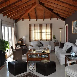 https://welcome-inn-nerja.1costadelsol.com