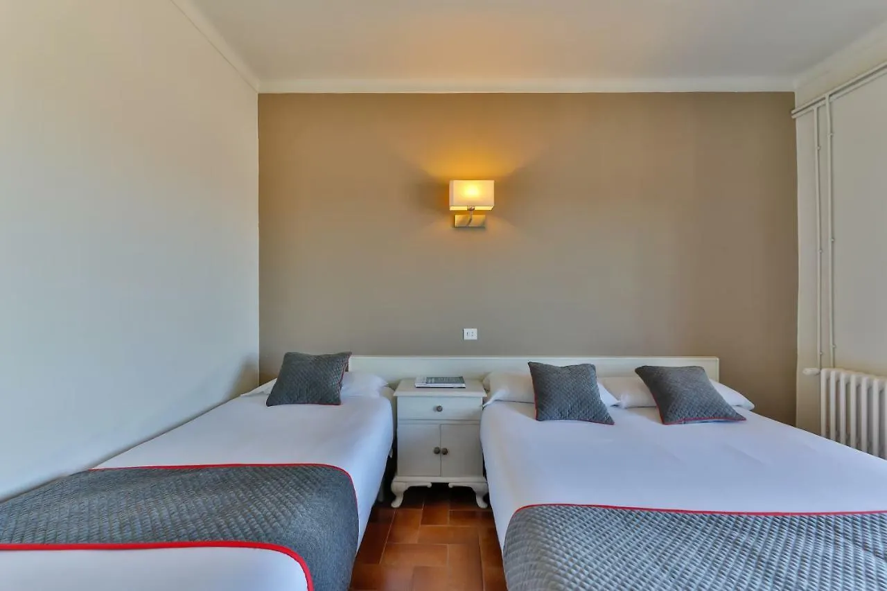 Hostal Alberana Verges Auberge de jeunesse
